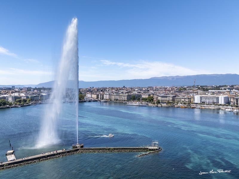 Emblême de Genève: le Jet d'Eau