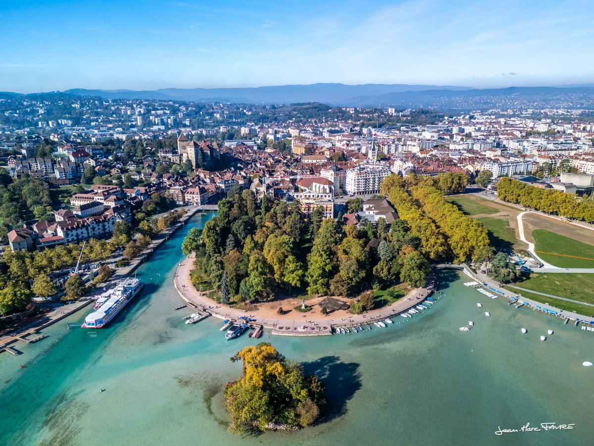 Annecy par drone
