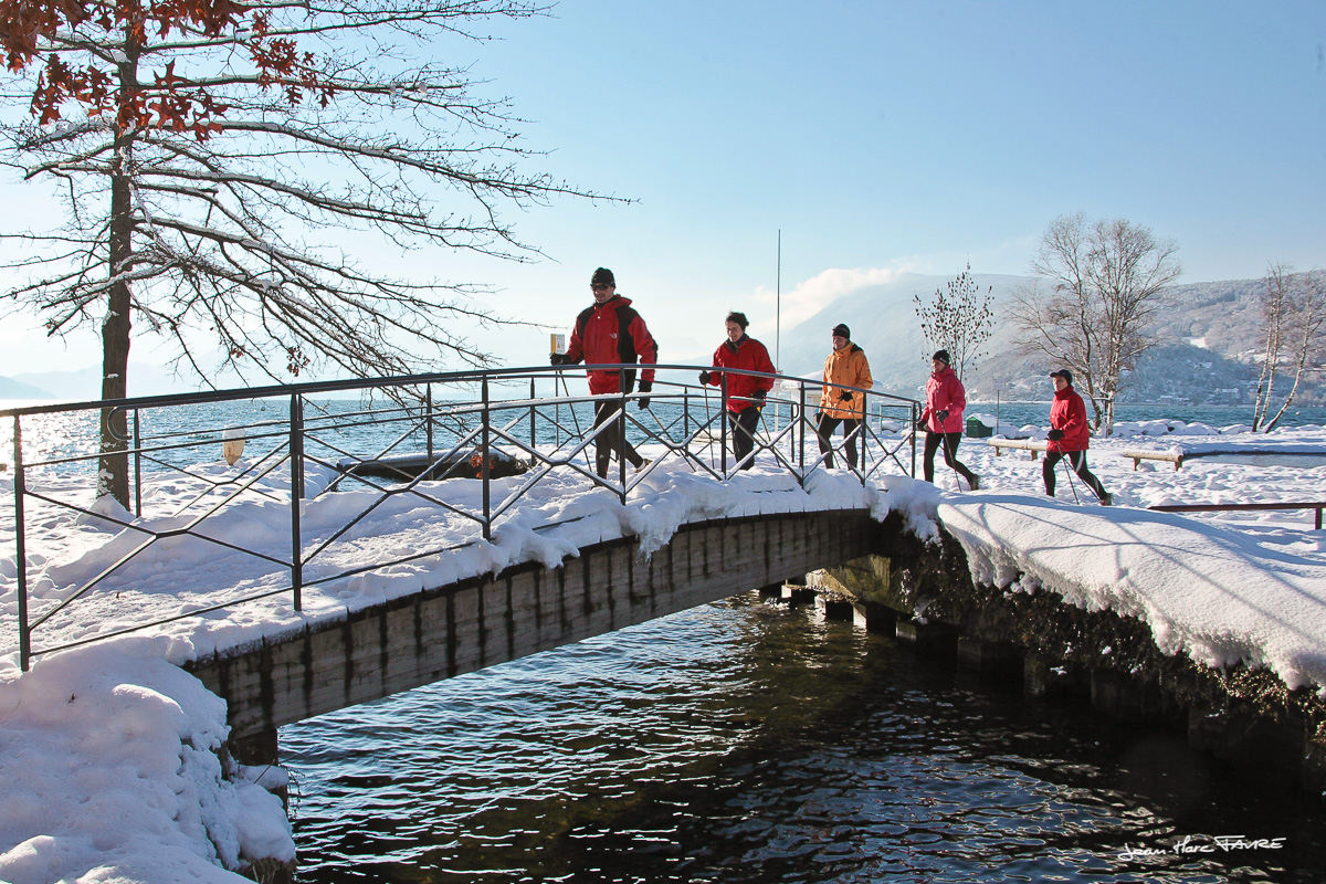 Marche Nordique au petit port, annecy le vieux
